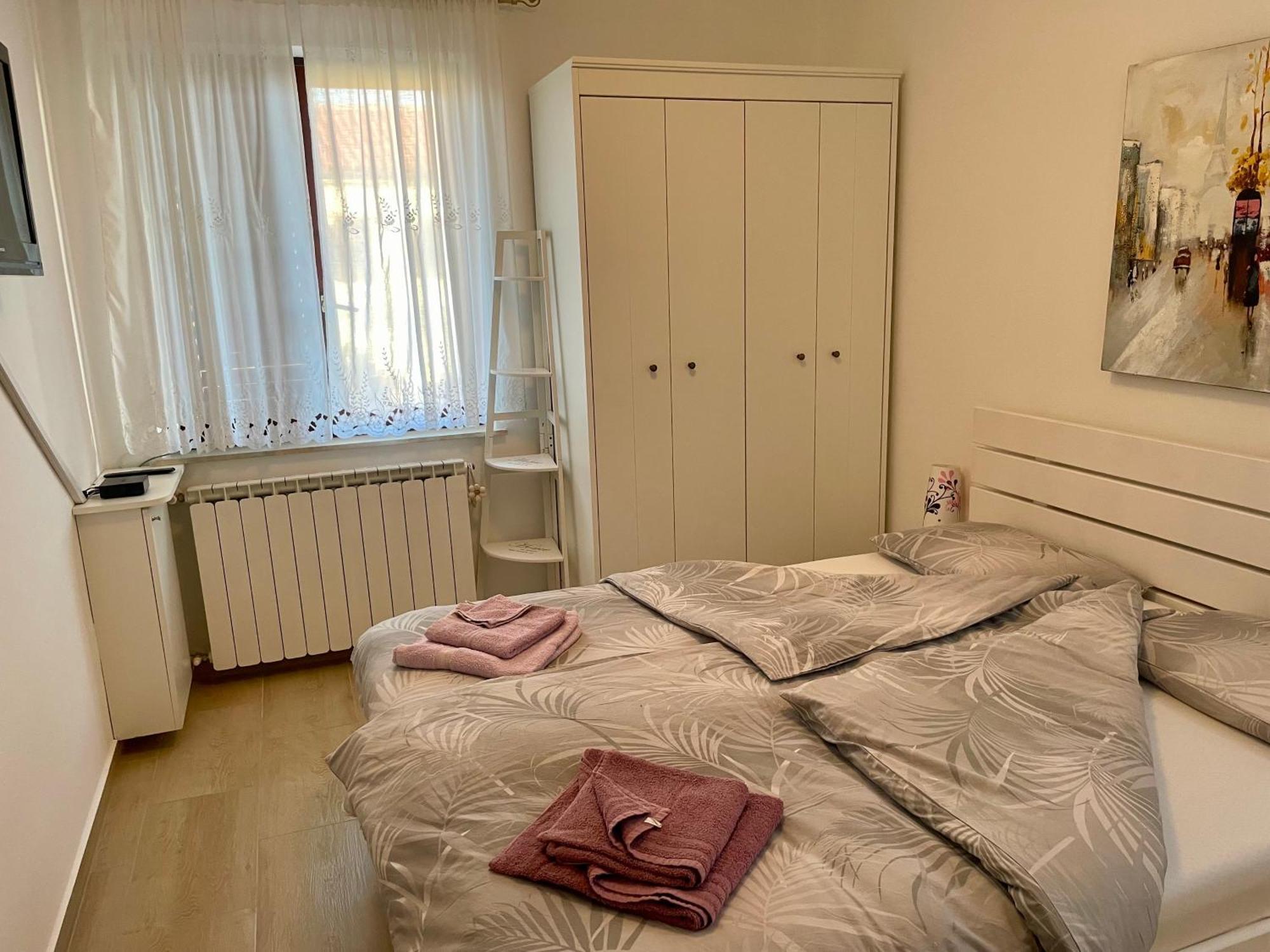 Apartments Kolorcek อิซอลา ภายนอก รูปภาพ