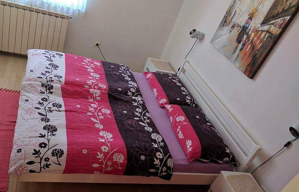 Apartments Kolorcek อิซอลา ภายนอก รูปภาพ