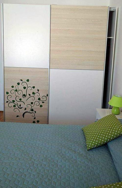 Apartments Kolorcek อิซอลา ภายนอก รูปภาพ