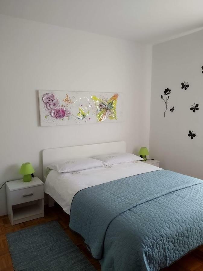 Apartments Kolorcek อิซอลา ภายนอก รูปภาพ